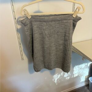 Women’s plus size 24 Gray Ribbed Knit Mini Skirt lots of stretch !